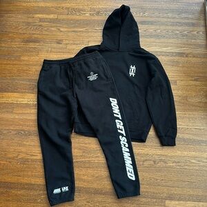 Black Men’s Printed Hoodie & Jogger Pants Set